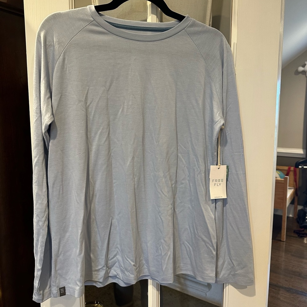 Free Fly weekender top NWT